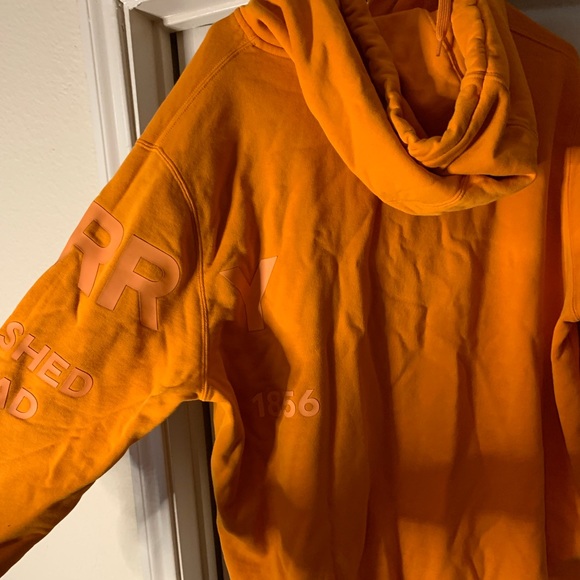 - Orange real burberry size large hoodie. In very good condition. Not been sold - Picture 2 of 6